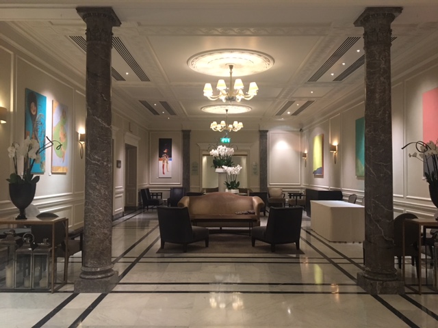 Hyatt Regency London: The Lobby