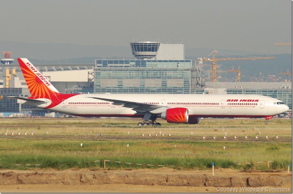 Air_India_Boeing_777-300ER;_VT-ALS@FRA;09.07.2010_581aw_(4781593358)