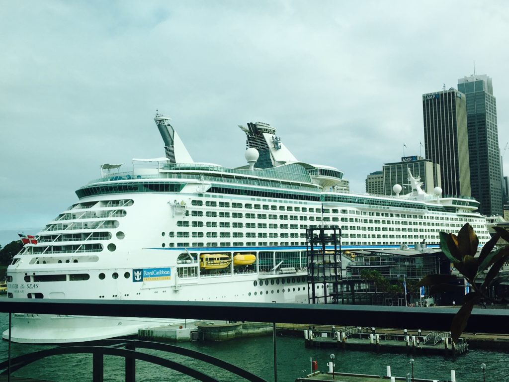 Passenger Cruise Ship Sydney