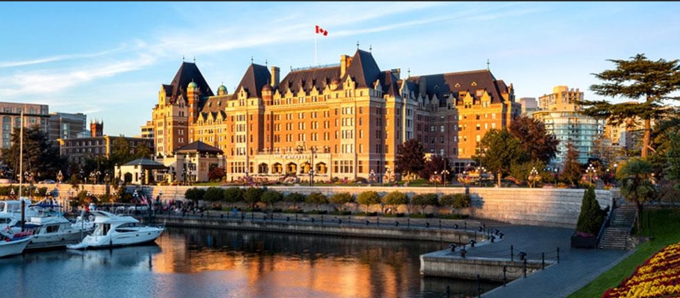 Seagulls and pepperoni ban a man from staying at the Fairmont Empress