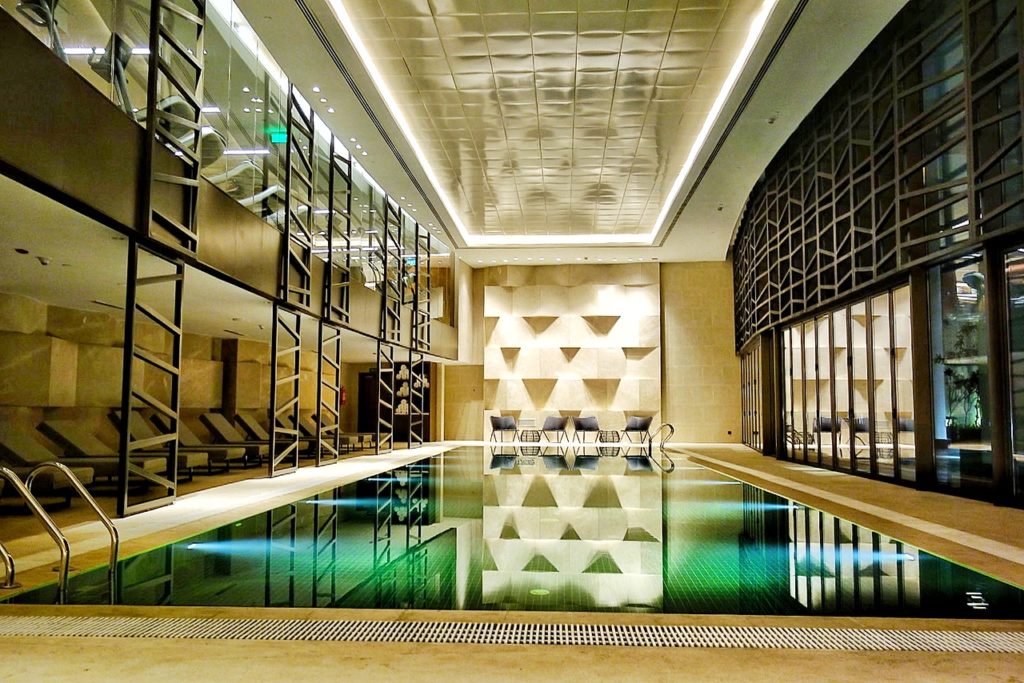 Grand Hyatt Kochi Bolgatty Indoor pool