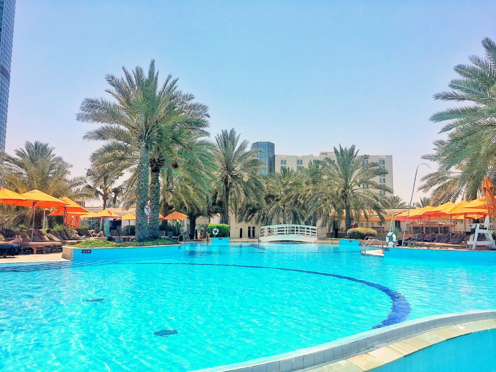 Hilton Abu Dhabi pool