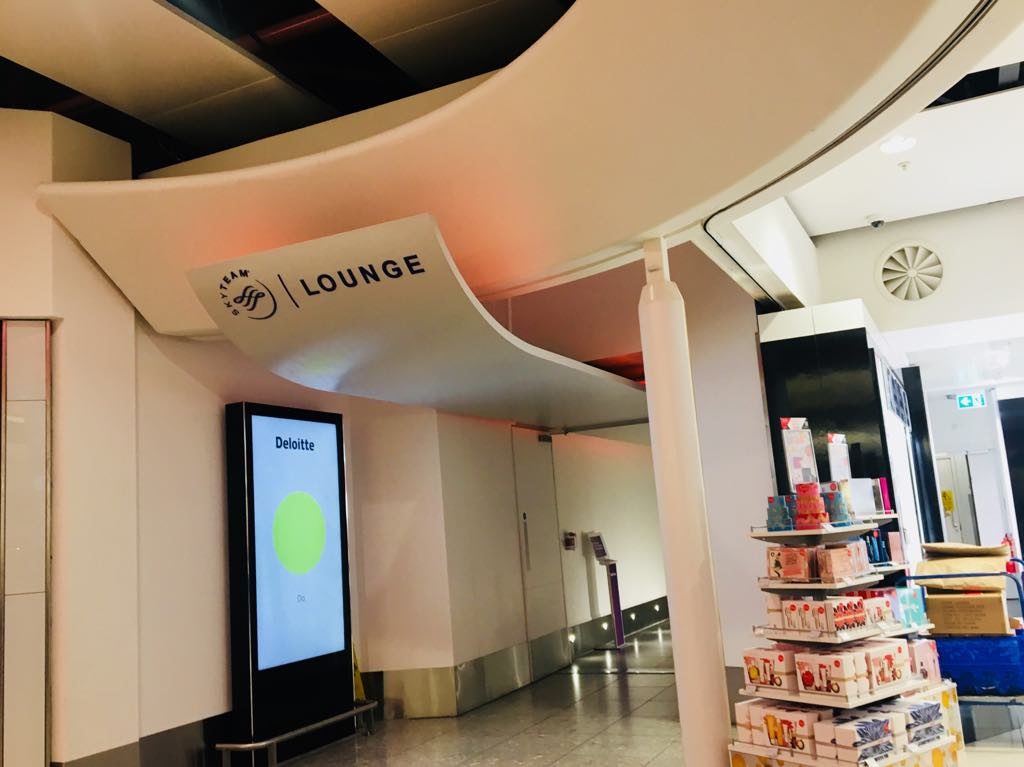 SkyTeam Lounge London Heathrow