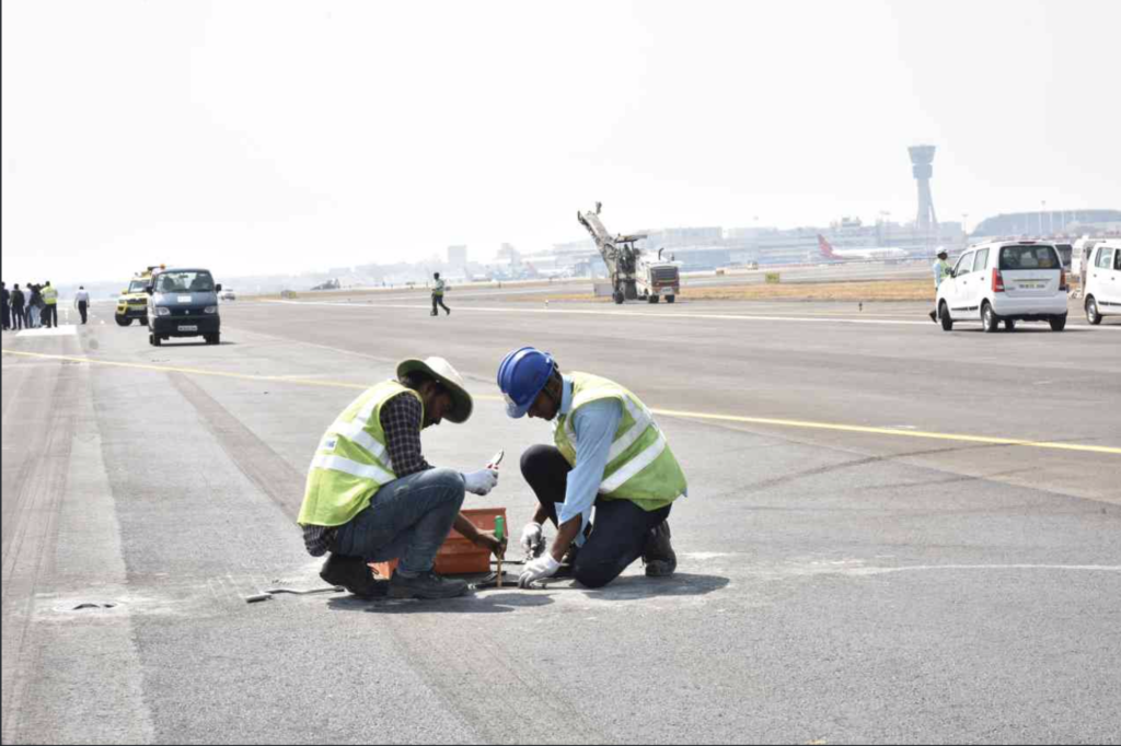 Mumbai Airport runway closure
